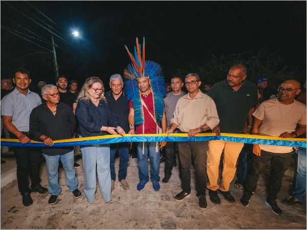 Ontem foi a entrega da pavimentação e da passagem molhada da rua Emanuel Severino (Rua Nova) em Jaraguá